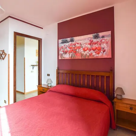 Σπίτι διακοπών 2 Bedroom In Cetraro