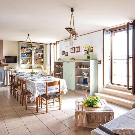 Awesome In With Kitchen