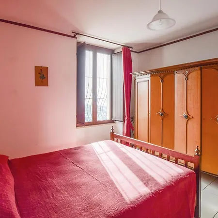 2 Bedroom In Cetraro